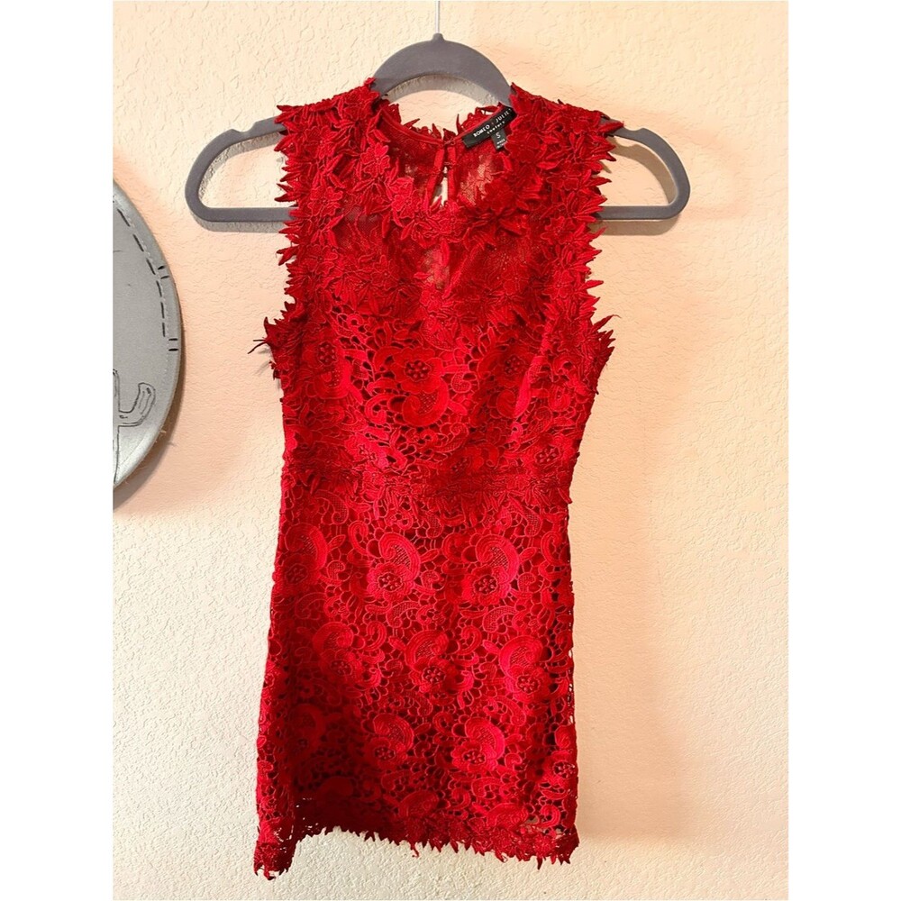 Romeo & Juliet Couture Red Floral Lace Mini Dress